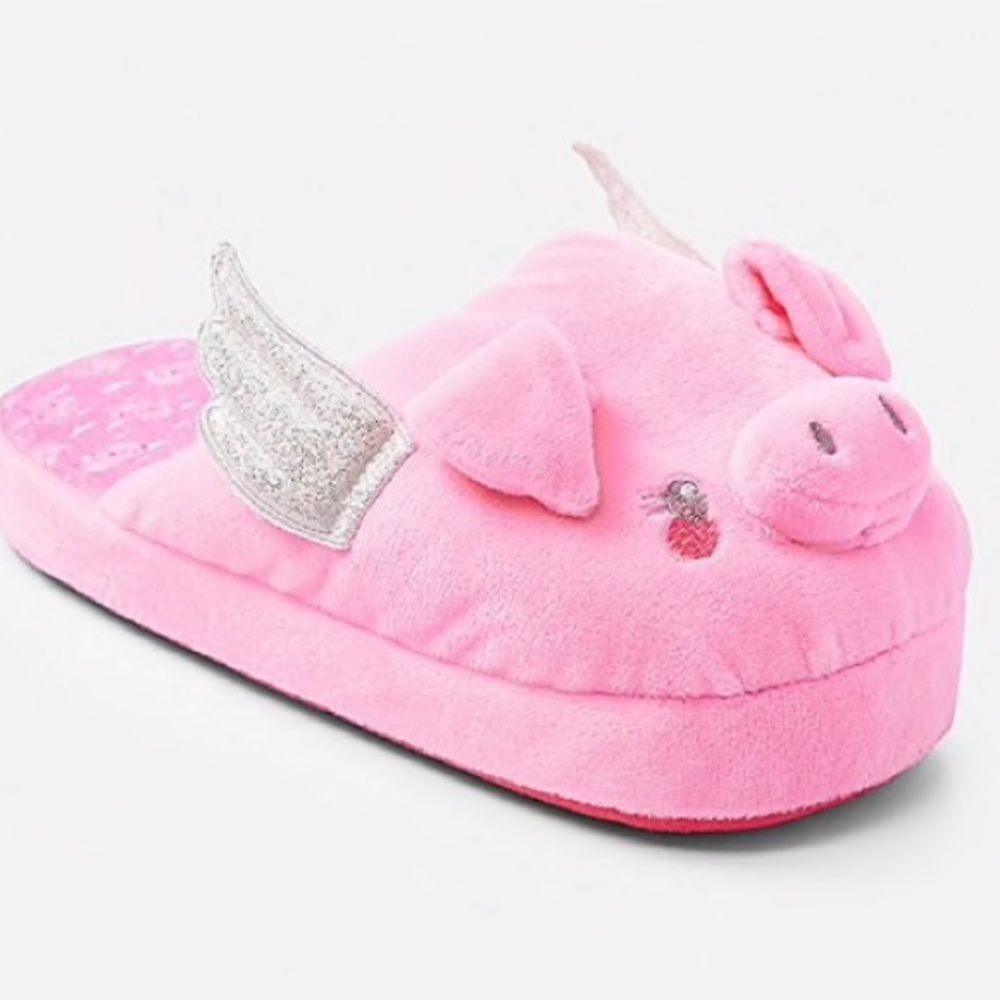 NWT Justice Soft and Comfy Flying Pigs Slippers